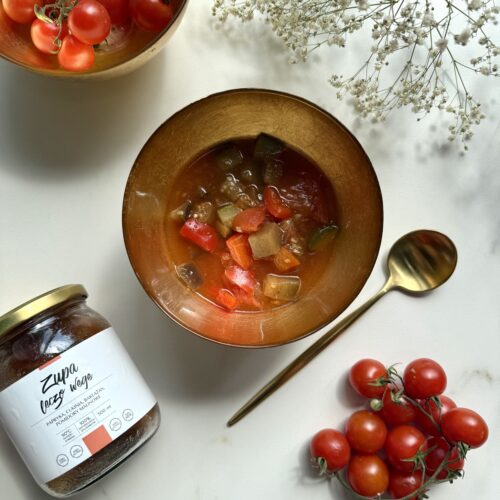Naturalna wegańska zupa leczo oczyszczająca organizm – zdrowe danie bez glutenu, bez laktozy, bez cukru i bez chemii, pełnia smaku z naturalnych składników, lekkostrawna zupa detoks, dieta roślinna, posiłek fit na oczyszczanie jelit i wsparcie metabolizmu, gotowe danie z dostawą w całej Polsce