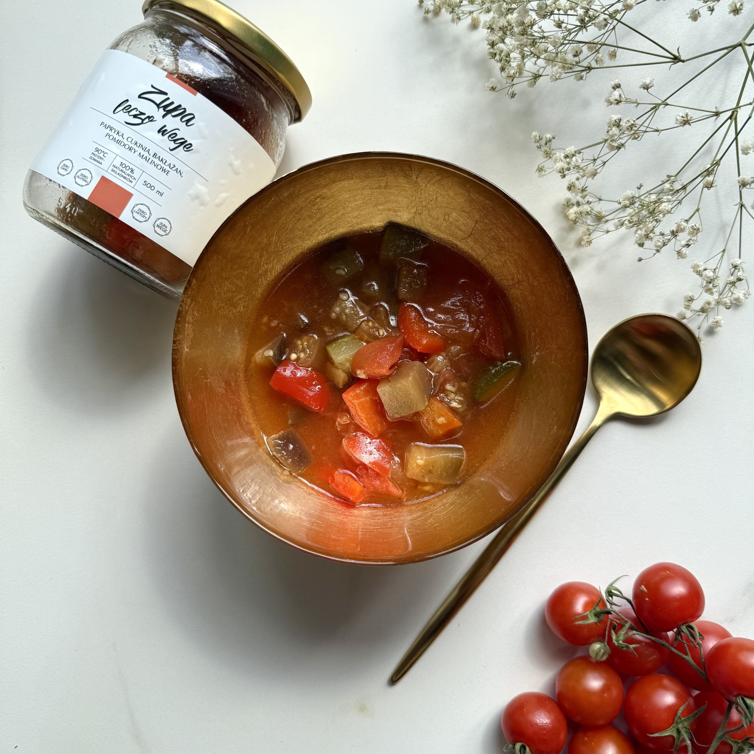 Naturalna wegańska zupa leczo – detoks i oczyszczanie organizmu bez glutenu, bez laktozy, bez cukru i chemii, zdrowa zupa roślinna z naturalnych składników, lekka i sycąca, idealna do diety oczyszczającej i fit odżywiania, gotowe danie z dostawą w całej Polsce

